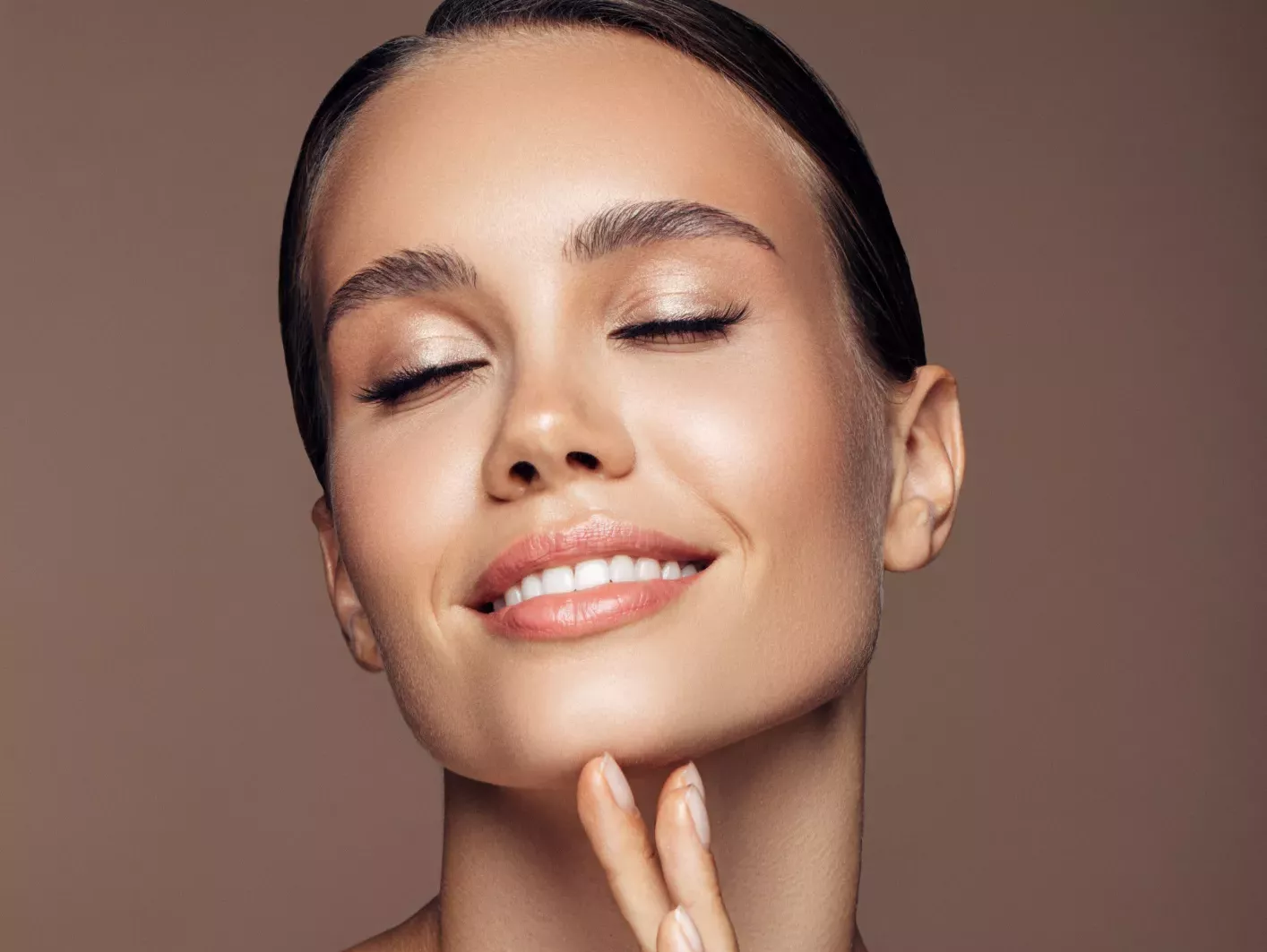 Épilation éléctrolyse paris, épilation définitive poils menton, poils clairs, fin, chez Laser Skin Paris 15